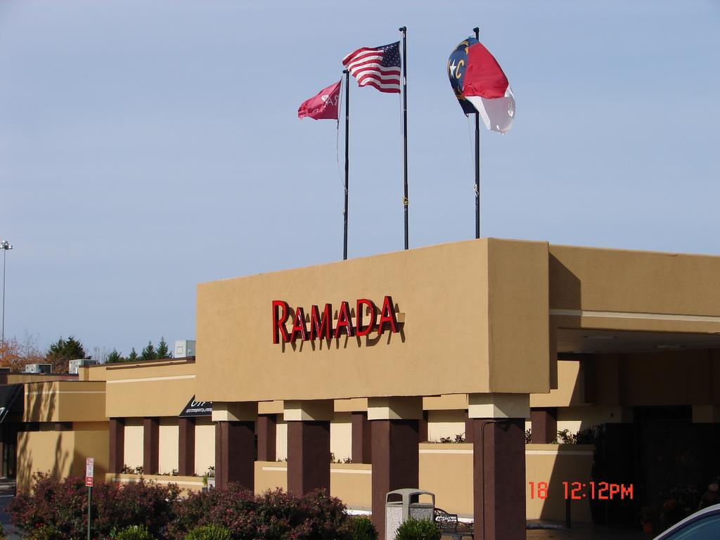 Ramada Plaza By Wyndham Charlotte South End Airport Hotel Luaran gambar