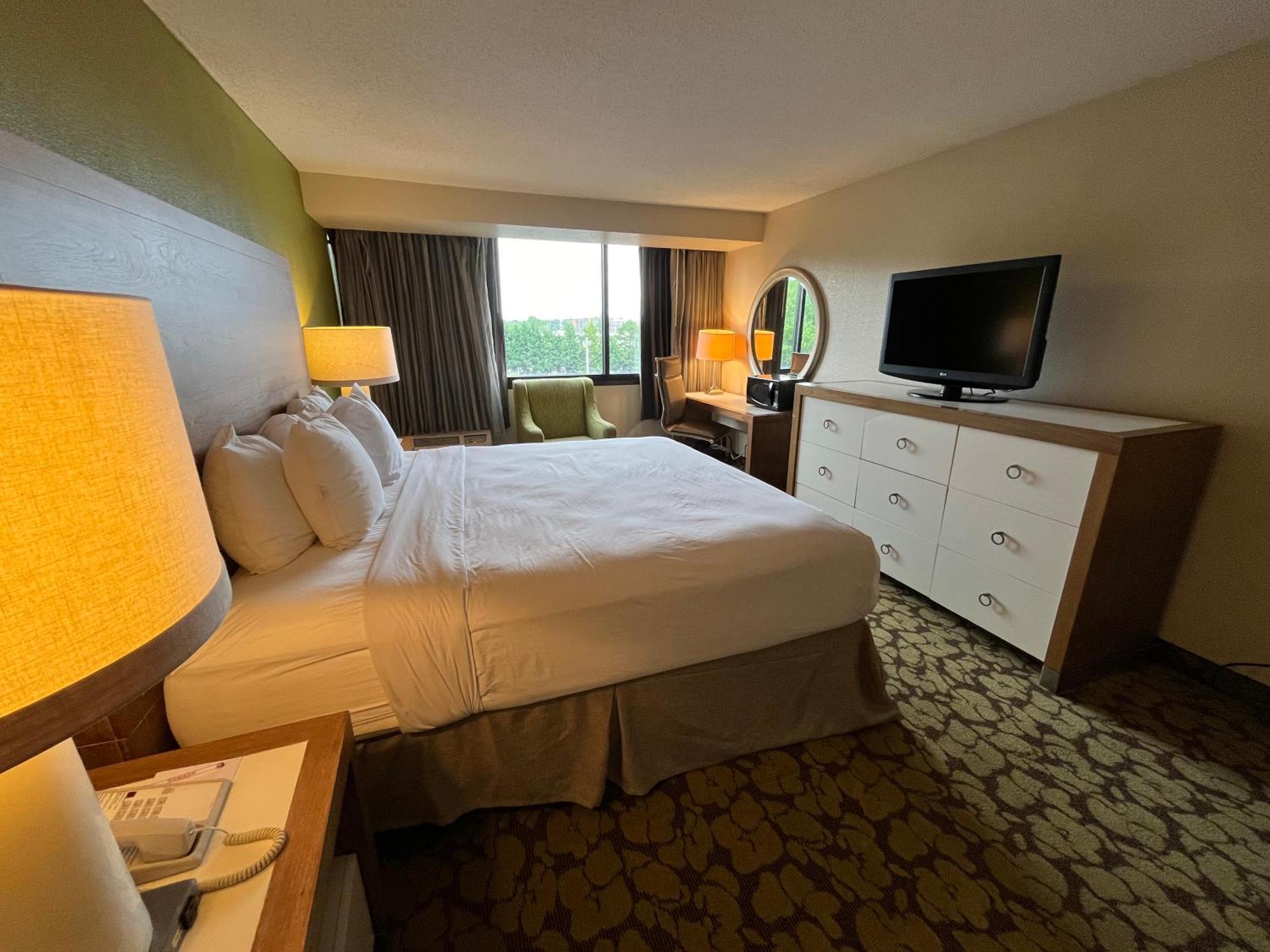 Ramada Plaza By Wyndham Charlotte South End Airport Hotel Luaran gambar