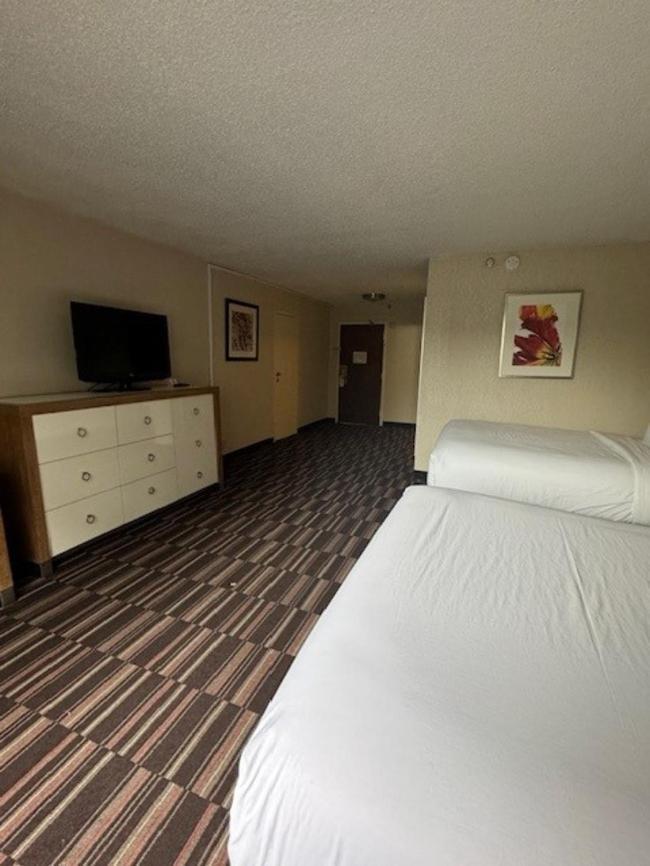 Ramada Plaza By Wyndham Charlotte South End Airport Hotel Luaran gambar